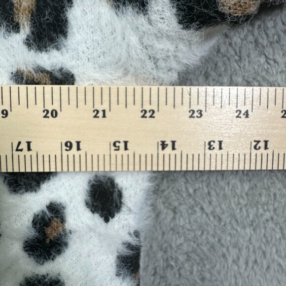 Free Spirited White Leopard Print Knit Sweater - Picture 8 of 10